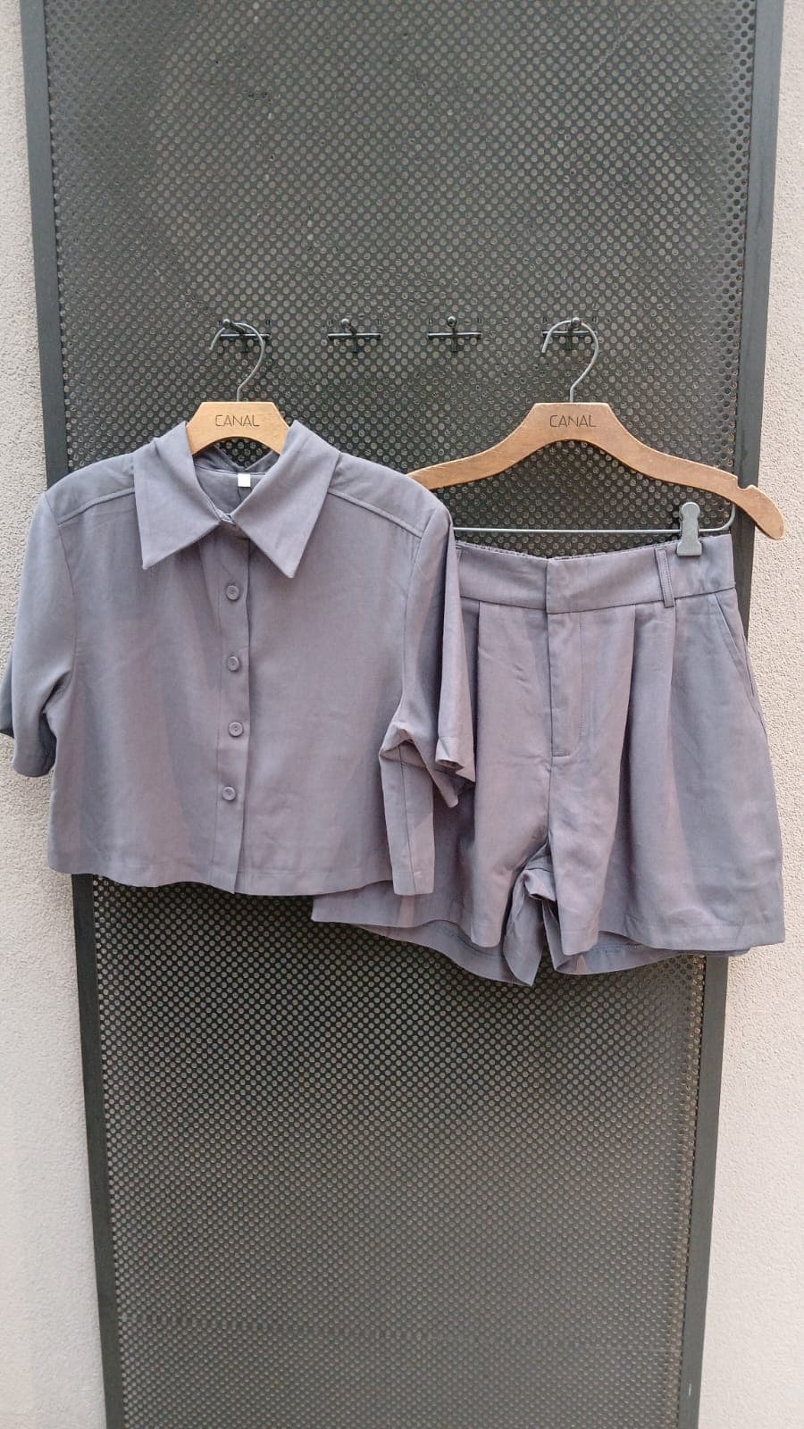 Camisa e Shorts